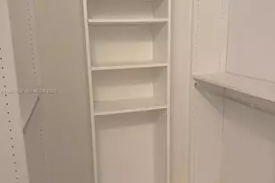 516 Briarwood Cir, Hollywood, FL 33024 - Photo 12