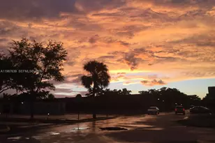 516 Briarwood Cir, Hollywood, FL 33024 - Photo 46