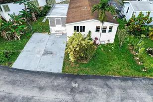 35250 SW 177th Ct, Homestead, FL 33034 - Photo 12