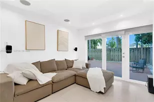 8858 SW 214th St, Cutler Bay, FL 33189 - Photo 20