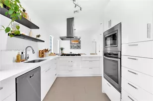 8858 SW 214th St, Cutler Bay, FL 33189 - Photo 1