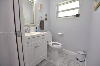 2572 E Emory Dr #F, West Palm Beach, FL 33415 - Photo 18