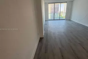 19390 Collins Ave, Sunny Isles Beach, FL 33160 - Photo 10