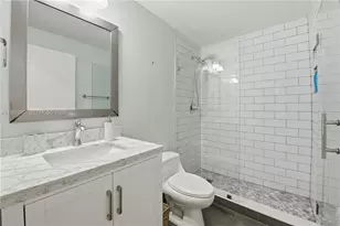 3330 NE 190th St, Aventura, FL 33180 - Photo 18