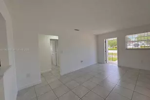 3630 SW 87th Ave, Miami, FL 33165 - Photo 2