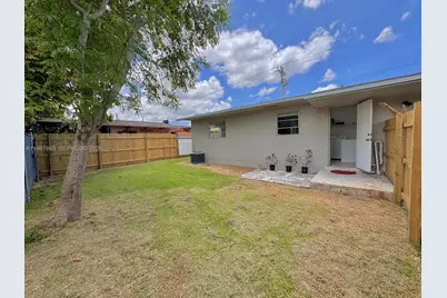 3630 SW 87th Ave, Miami, FL 33165 - Photo 10