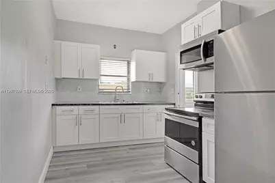 327 SW 20th St #2, Fort Lauderdale, FL 33315 - Photo 8