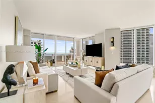 901 Brickell Key Blvd, Miami, FL 33131 - Photo 12