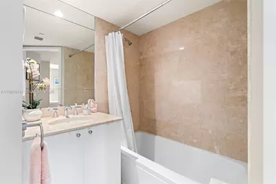 901 Brickell Key Blvd #2804, Miami, FL 33131 - Photo 56