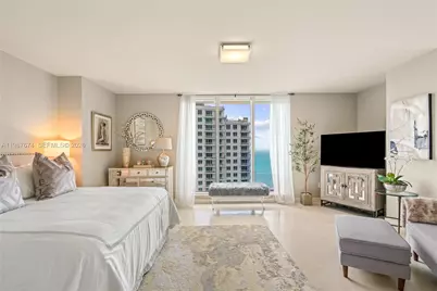 901 Brickell Key Blvd #2804, Miami, FL 33131 - Photo 18