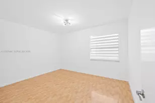 1351 SW 125th Ave, Pembroke Pines, FL 33027 - Photo 18