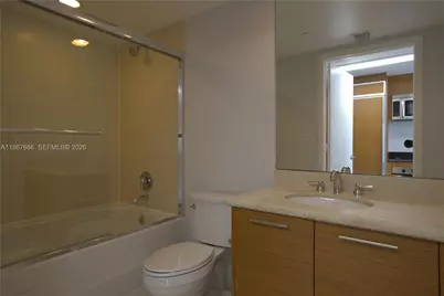 50 Biscayne Blvd #4909, Miami, FL 33132 - Photo 12