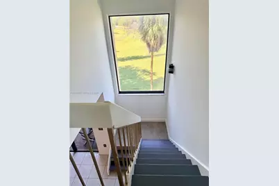 281 W Park Dr #8-14, Miami, FL 33172 - Photo 10