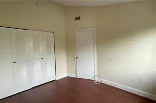 6205 Kendale Lakes Circle, Miami, FL 33183 - Photo 14