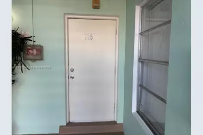 7670 SW 82nd St #116, Miami, FL 33143 - Photo 2
