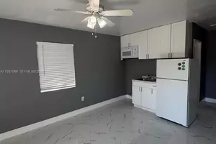 [Address not provided], North Miami Beach, FL 33162 - Photo 2