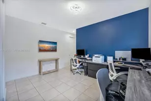 4346 NW 81st Ave, Doral, FL 33166 - Photo 12