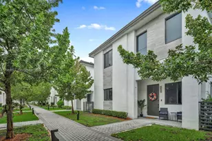 4346 NW 81st Ave, Doral, FL 33166 - Photo 1