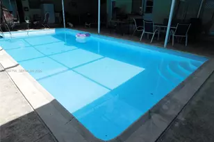 6700 SW 97th Ave, Miami, FL 33173 - Photo 6