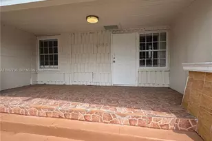 1545 NW 1st St, Miami, FL 33125 - Photo 16