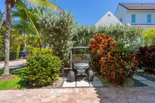 140 Hampton Ln, Key Biscayne, FL 33149 - Photo 38