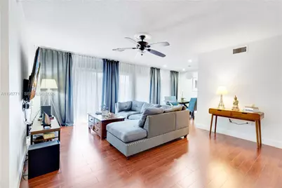 8390 N Missionwood Cir #D-18, Miramar, FL 33025 - Photo 2