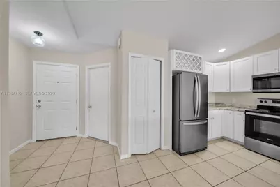 2032 NE 6th St, Other City - In The State Of Florida, FL 33909 - Photo 12
