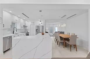 8926 Emerson Ave, Surfside, FL 33154 - Photo 10