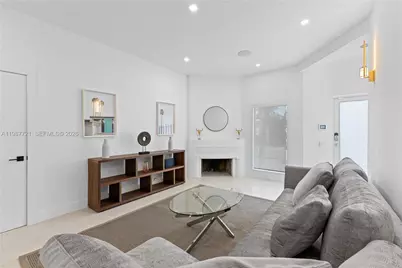 8926 Emerson Ave, Surfside, FL 33154 - Photo 6