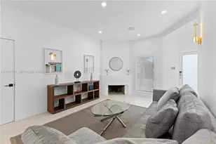 8926 Emerson Ave, Surfside, FL 33154 - Photo 6