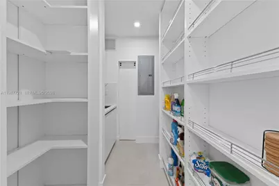 8926 Emerson Ave, Surfside, FL 33154 - Photo 18