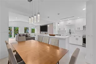 8926 Emerson Ave, Surfside, FL 33154 - Photo 8