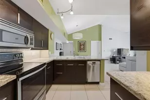 2640 S University Dr, Davie, FL 33328 - Photo 14