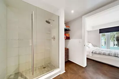 448 Ocean Dr #302, Miami Beach, FL 33139 - Photo 14