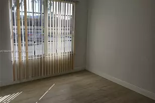 1706 Belmont Ln, North Lauderdale, FL 33068 - Photo 8