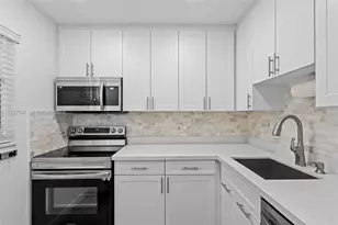 7765 SW 86th St, Miami, FL 33143 - Photo 14