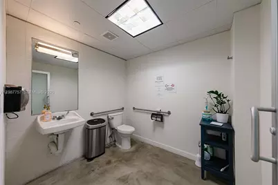 350 S Miami Avenue #CUA, Miami, FL 33130 - Photo 10
