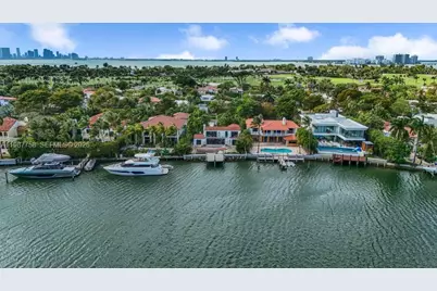 5661 Pine Tree Dr #0, Miami Beach, FL 33140 - Photo 46