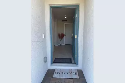 9013 Meadow Cir, Labelle, FL 33935 - Photo 4