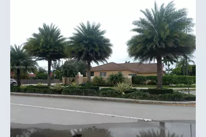 15339 SW 32nd Ter #0, Miami, FL 33185 - Photo 4