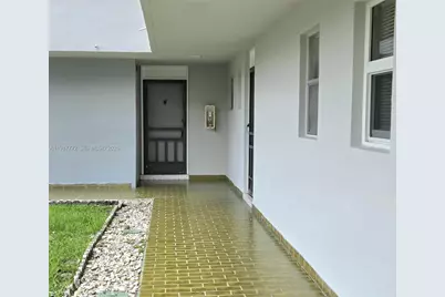 1700 NE 191st St #100, Miami, FL 33179 - Photo 2
