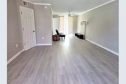 1700 NE 191st St #100, Miami, FL 33179 - Photo 8