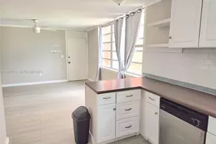 1700 NE 191st St, Miami, FL 33179 - Photo 4