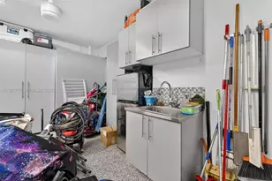 12490 NW 33rd St, Sunrise, FL 33323 - Photo 46