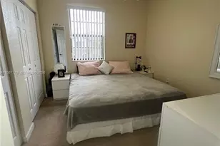 8925 W 35th Ct, Hialeah, FL 33018 - Photo 16