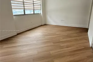 801 Brickell Bay Dr, Miami, FL 33131 - Photo 12