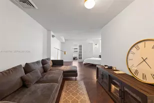 801 Brickell Bay Dr, Miami, FL 33131 - Photo 12