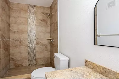 7200 NW 177th St #109-7, Hialeah, FL 33015 - Photo 12