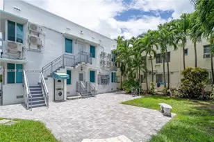 7936 Harding Ave, Miami Beach, FL 33141 - Photo 4