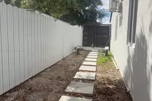 8747 NW 36th Ave, Miami, FL 33147 - Photo 28